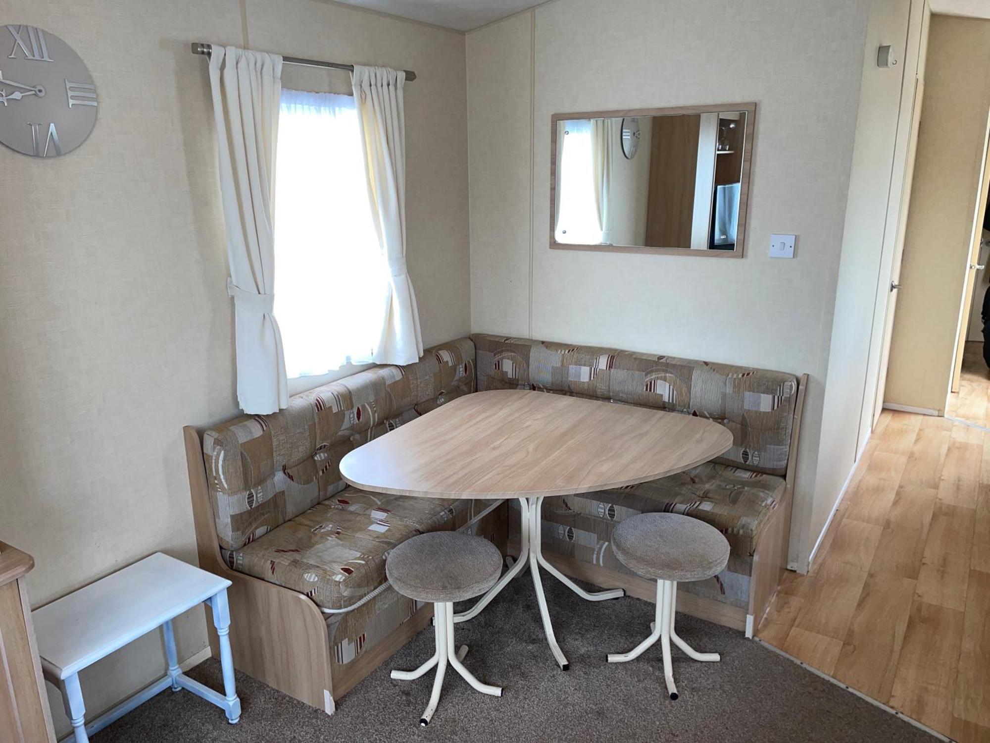 The Luxury Wolds Retreat 6 Berth 3 Bedrooms Beds Made For Arrival Wifi Ingoldmells Bagian luar foto