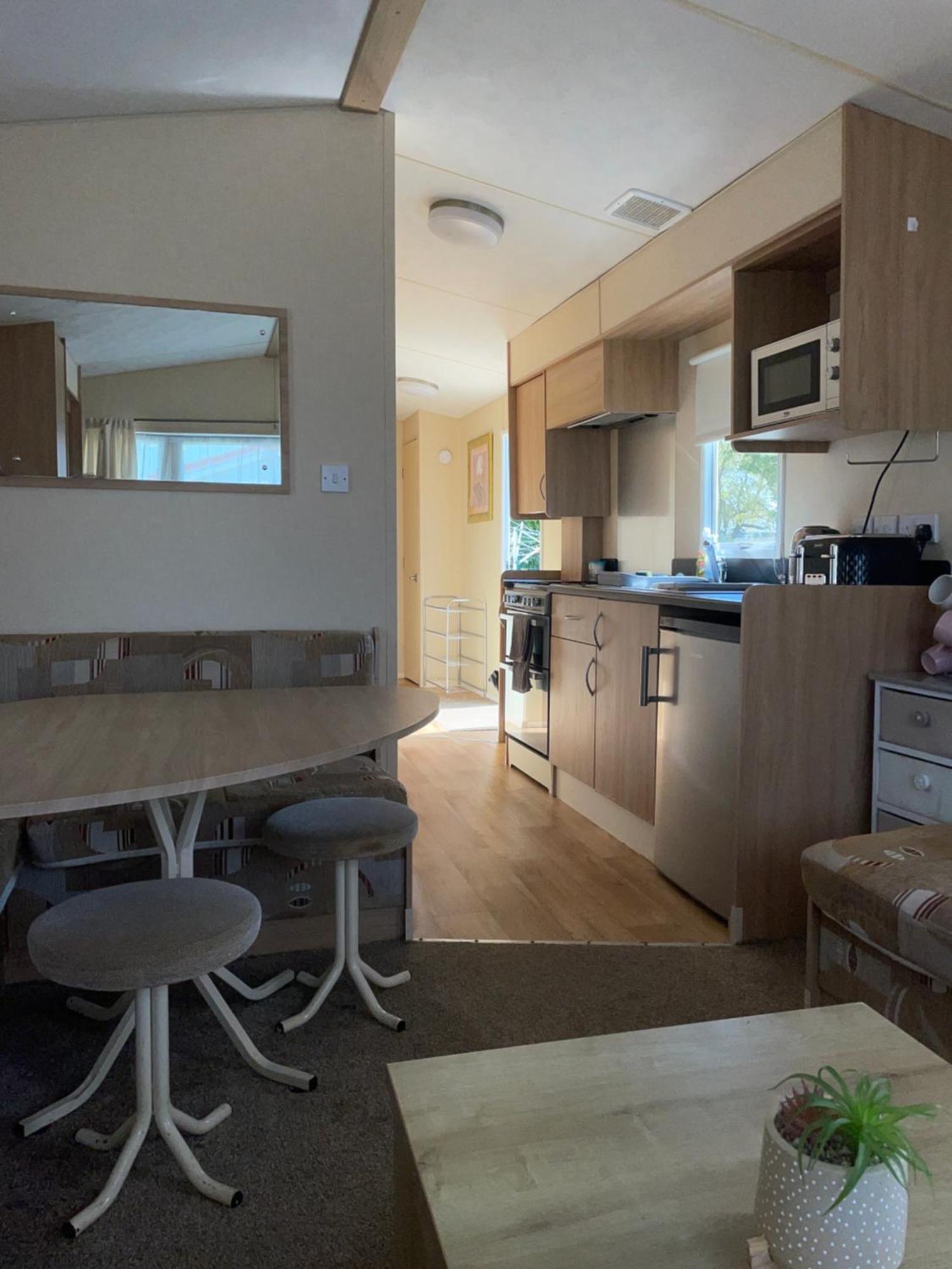 The Luxury Wolds Retreat 6 Berth 3 Bedrooms Beds Made For Arrival Wifi Ingoldmells Ruang foto